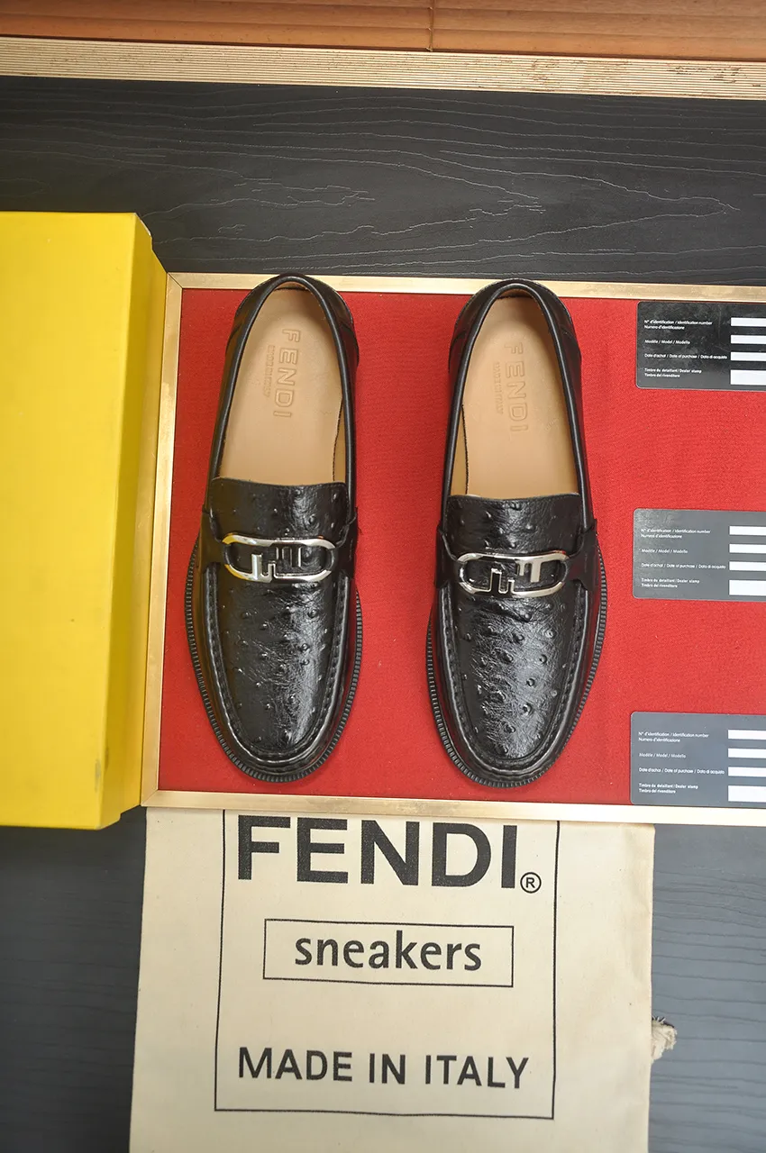 Men's shoes 💰500💶 [FENDI] The latest high-end men's shoes in Hong Kong! Original quality. The upper is made of imported cowhide material and cowhide lining! Super comfortable on the foot, original wear-resistant outsole, luxurious, fashionable, casual and versatile! Size: 38-45 (45 customized)